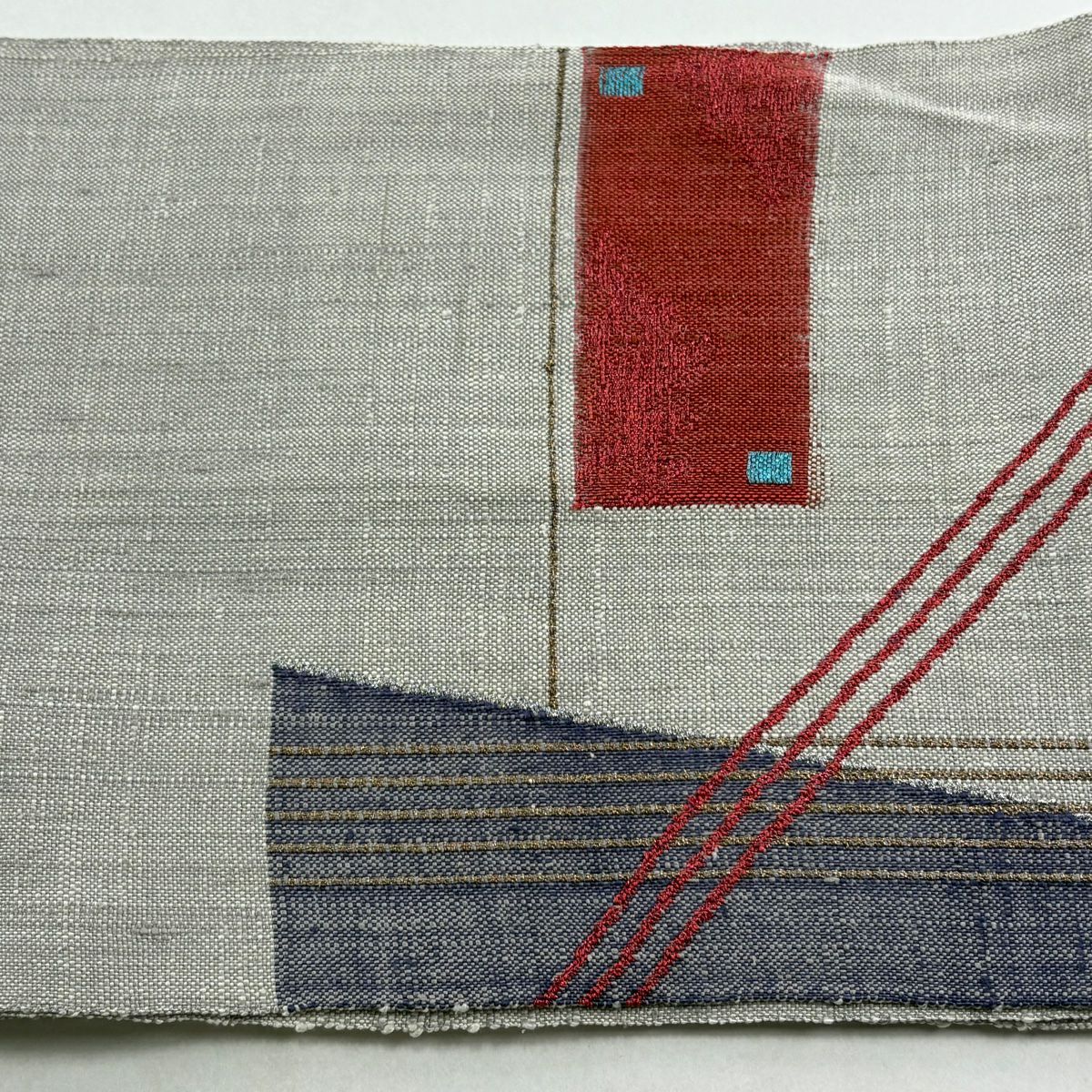 【美品】 名古屋帶 秀品級 隧道仕立 雜紋 幾何圖案 拉麵線 金金箔 灰色 純蠶絲