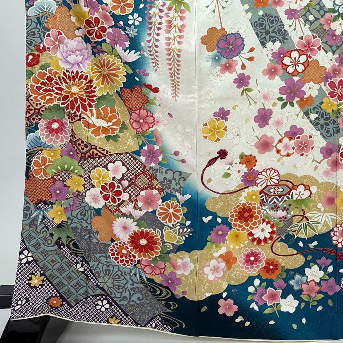 振袖禮服 身長169.5cm 袖長68cm L 雙層 菊花 草花紋紋 銀通 金絲 青綠 純蠶絲 逸品級