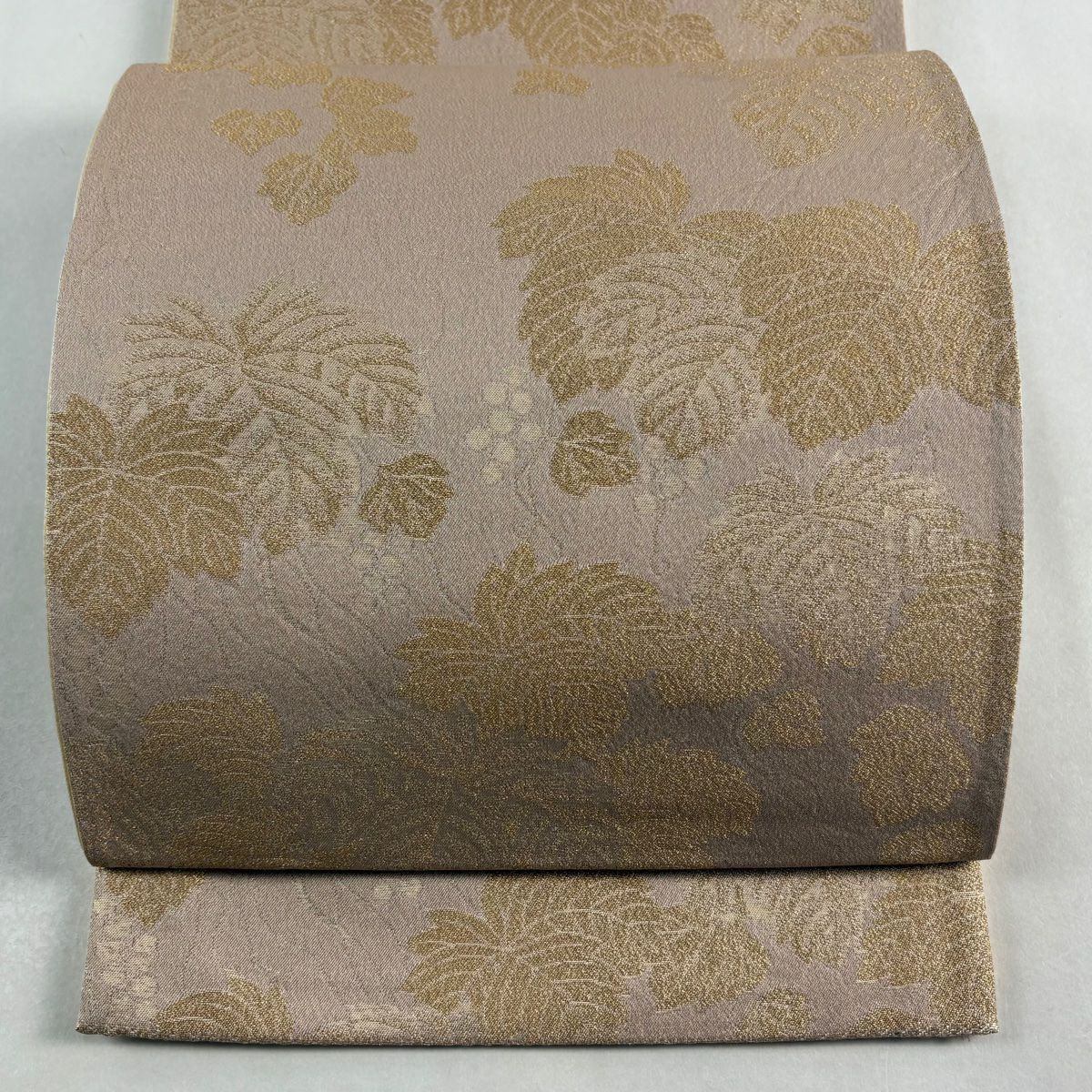 【美品】 袋帶 秀品級 關西仕立 葡萄 金金箔 粉米色 六通 純蠶絲
