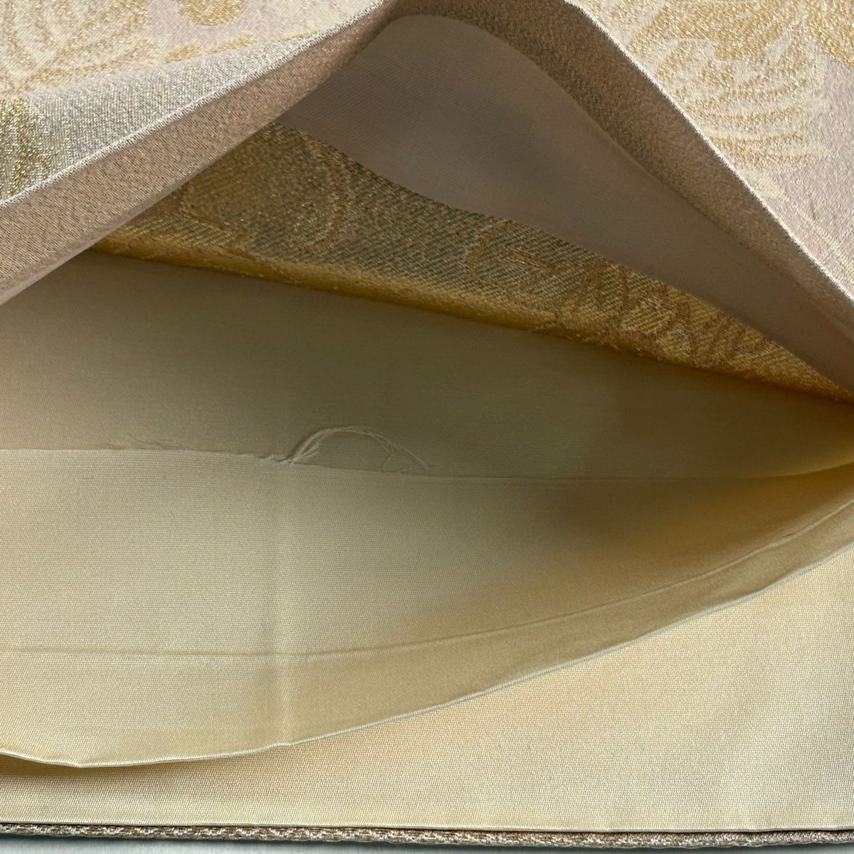 【美品】 袋帶 秀品級 關西仕立 葡萄 金金箔 粉米色 六通 純蠶絲