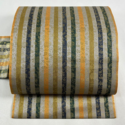 【美品】 名古屋帶 秀品級 花唐草紋 縞 金金箔 灰色 純蠶絲
