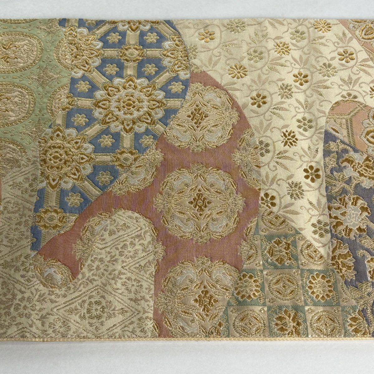 【美品】 袋帶 秀品級 名物裂正倉院文 華紋 花唐草紋 金絲 金金箔 米色 六通 純蠶絲