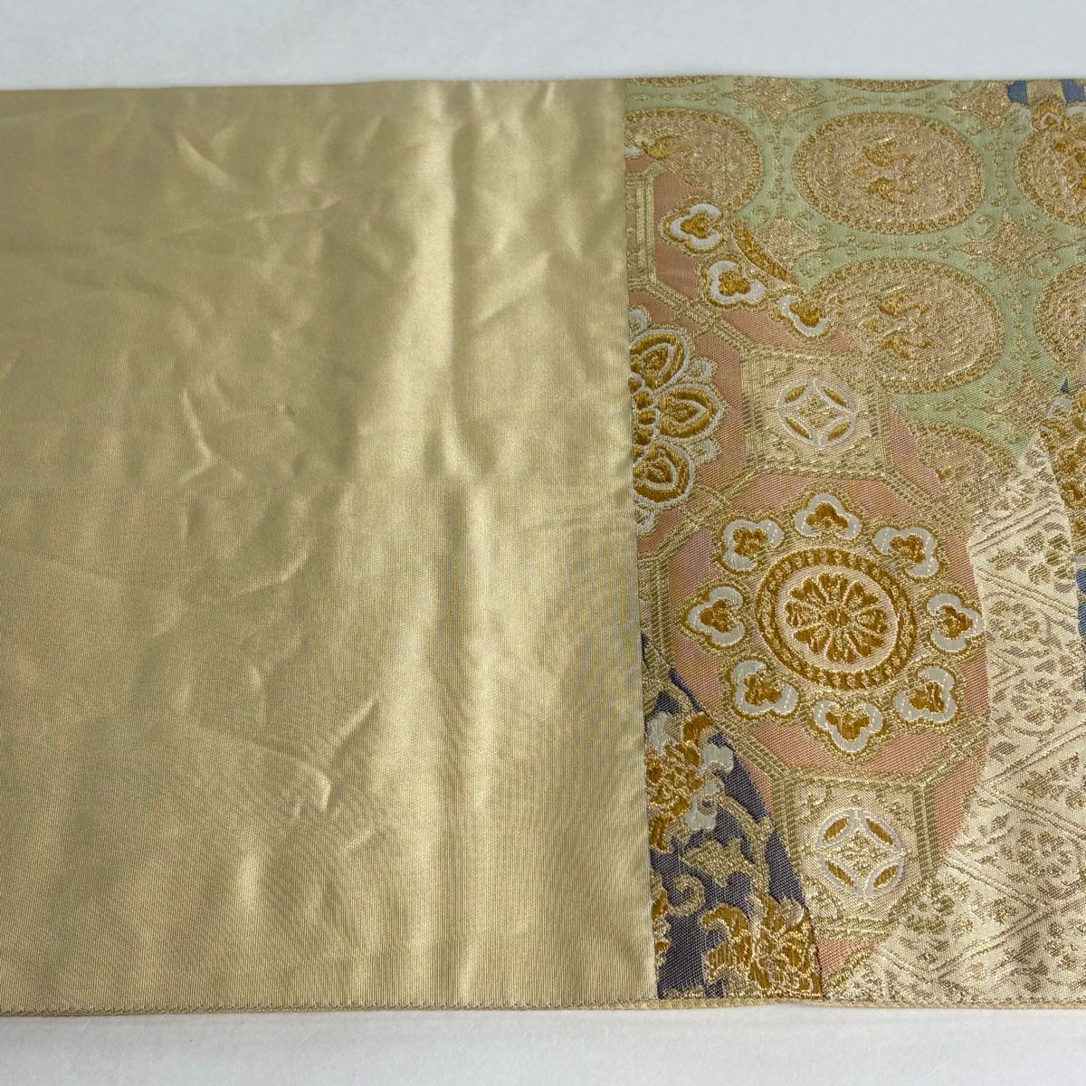 【美品】 袋帶 秀品級 名物裂正倉院文 華紋 花唐草紋 金絲 金金箔 米色 六通 純蠶絲
