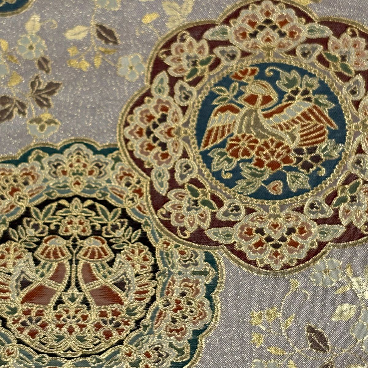 【美品】 袋帶 秀品級 落款あり 瑞金華紋 金糸 金金箔 灰紫 六通 純蠶絲