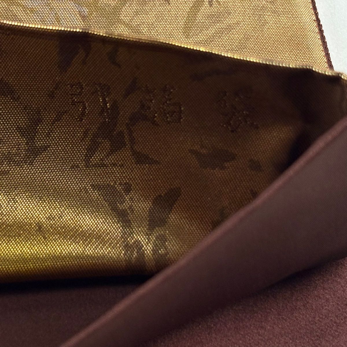 【美品】 袋帶 秀品級 琳派金綴 かるた 秋草 金銀彩 金金箔 茶 六通 純蠶絲