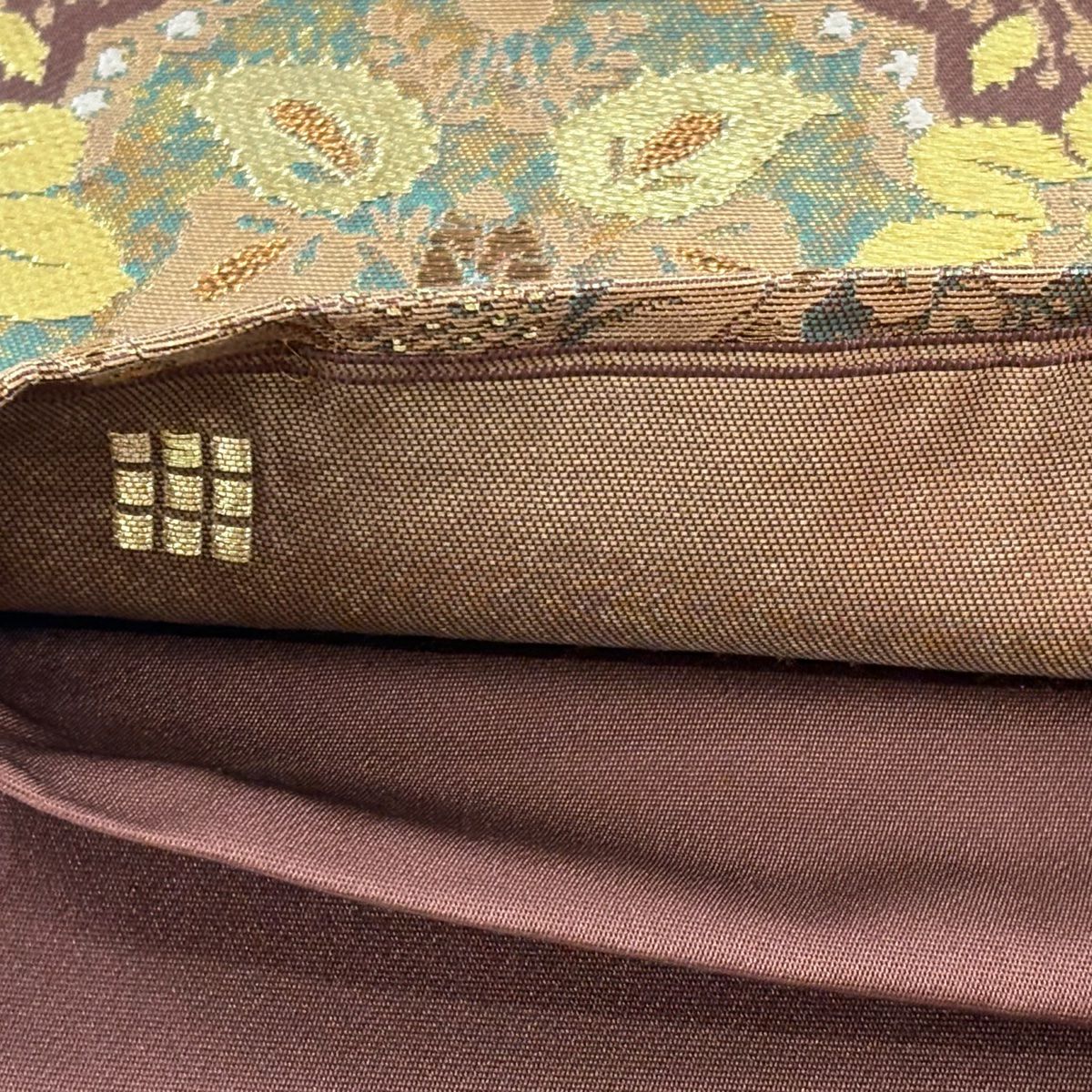 【美品】 袋帶 逸品級 洛陽織物 落款あり 欧風華飾文 金金箔 金糸 茶 六通 純蠶絲