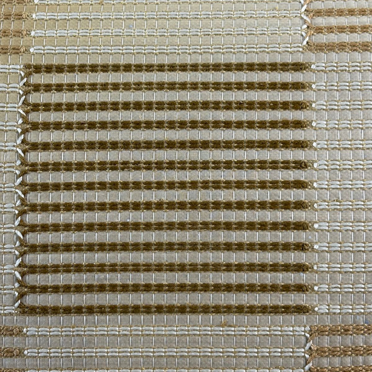 【美品】 袋帶 秀品級 市松樹 縞 金絲 金銀彩 薄茶 六通 純蠶絲