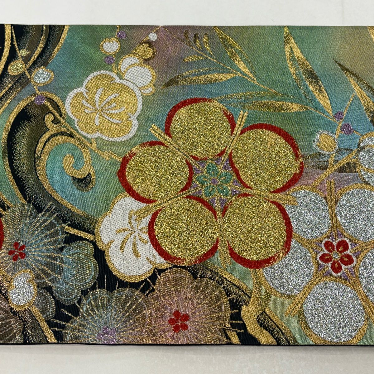 【美品】 袋帶 秀品級 振袖禮服禮服用 梅花 流水 金絲 金金箔 黑 六通 純蠶絲