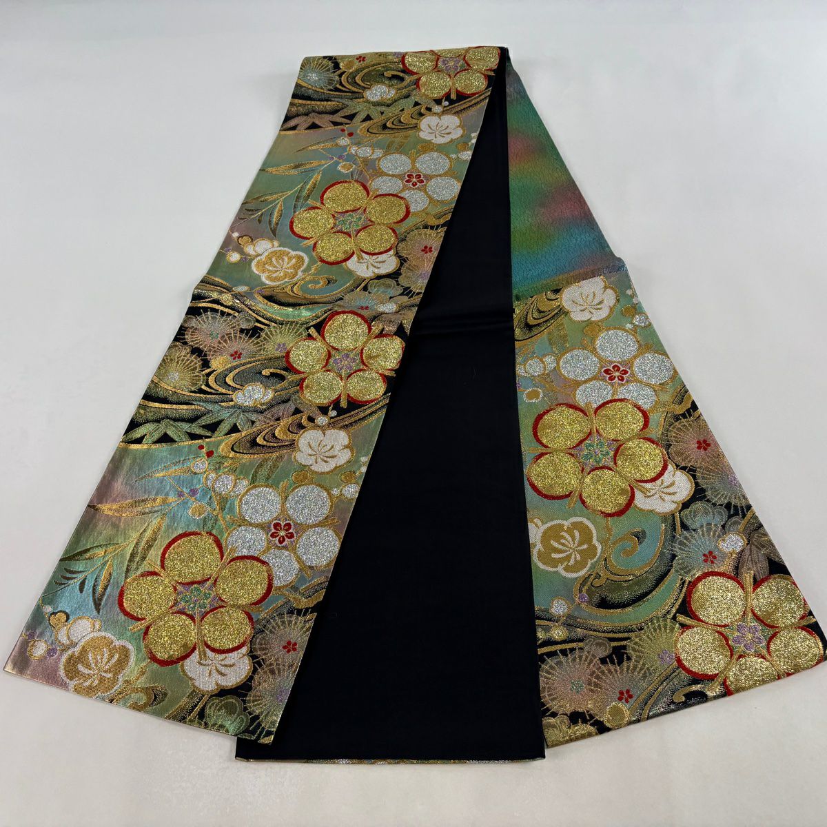【美品】 袋帶 秀品級 振袖禮服禮服用 梅花 流水 金絲 金金箔 黑 六通 純蠶絲