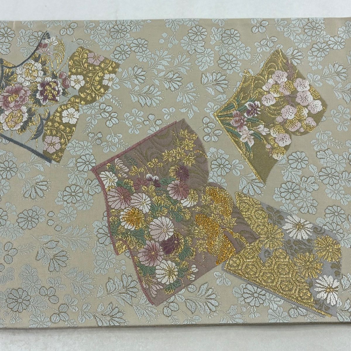 【美品】 袋帶 秀品級 冊子 草花紋 金糸 薄茶 深藍 六通 純蠶絲