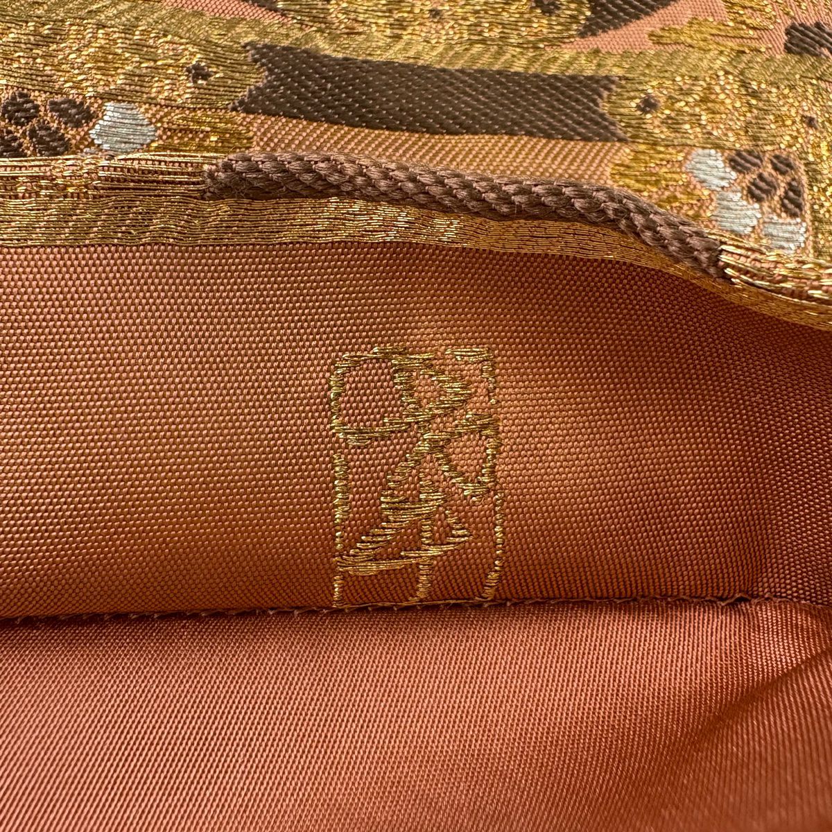 【美品】 袋帶 秀品級 加納幸 落款あり 楓 梅花 金金箔 金線 紅茶 お太鼓圖案 純蠶絲