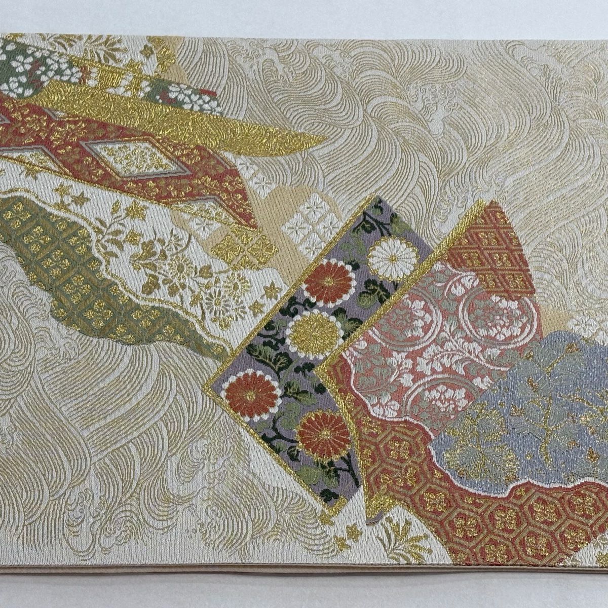 【美品】 袋帶 秀品級 冊子 霞 金銀糸 金金箔 灰白 六通 純蠶絲