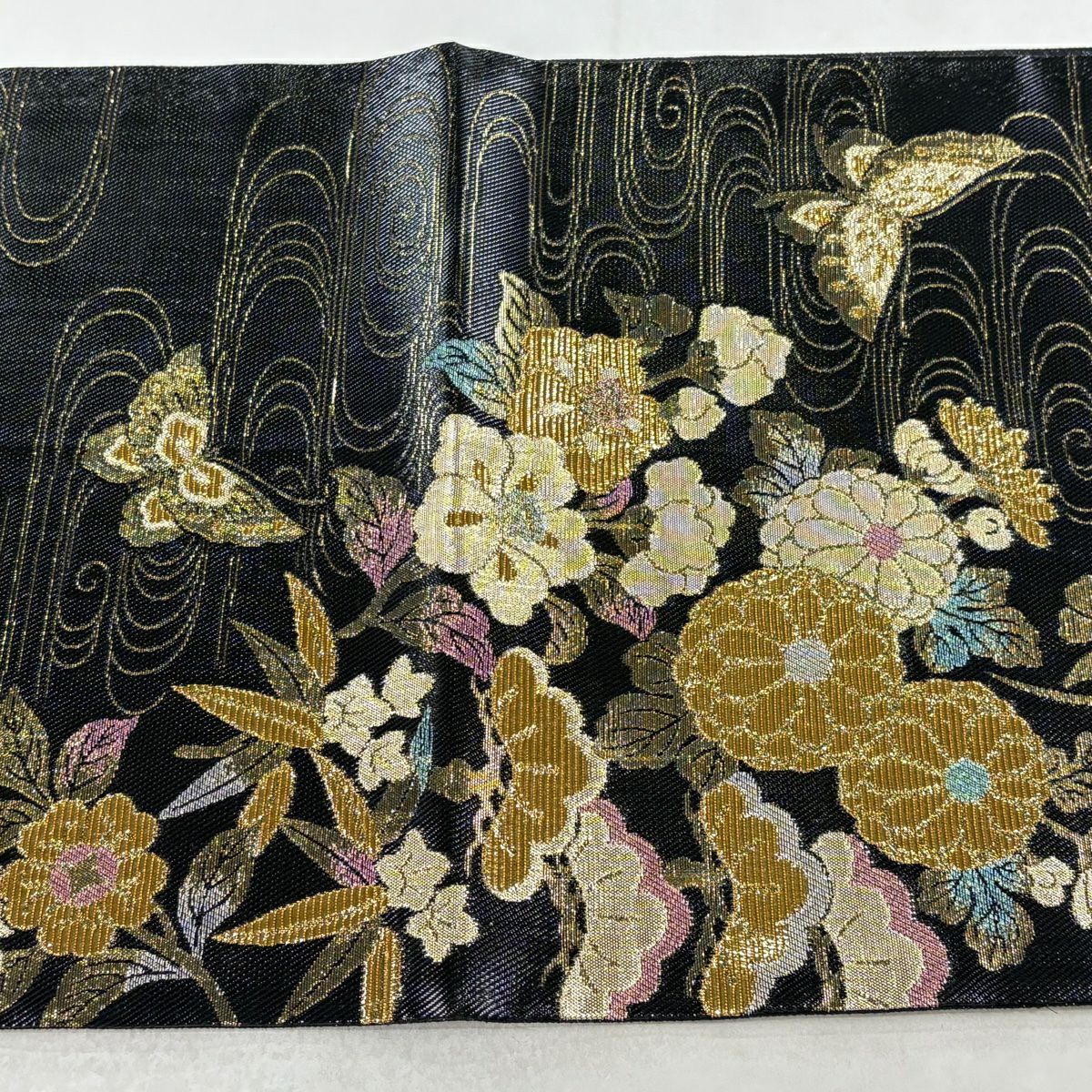 【美品】 袋帶 秀品級 草花紋 蝶 金銀彩 金金箔 黑 六通 純蠶絲