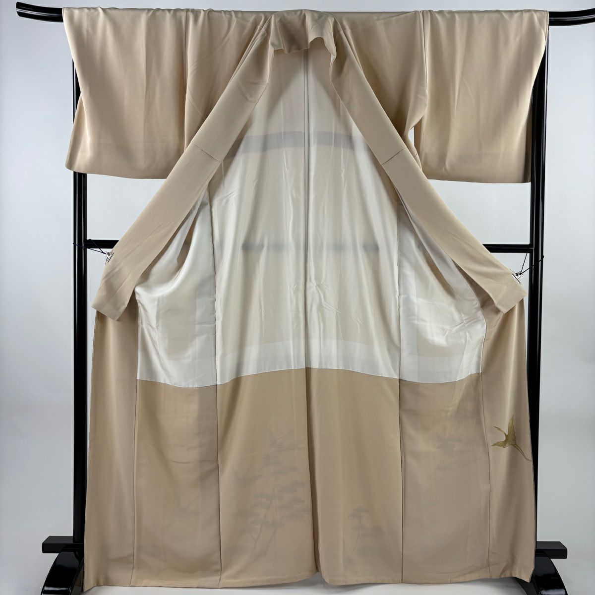 色留袖禮服 身長168.5cm 袖長68.5cm L 雙層 落款あり 松樹 仙鶴 金銀彩 漸層 薄茶 純蠶絲 秀品級 一つ紋