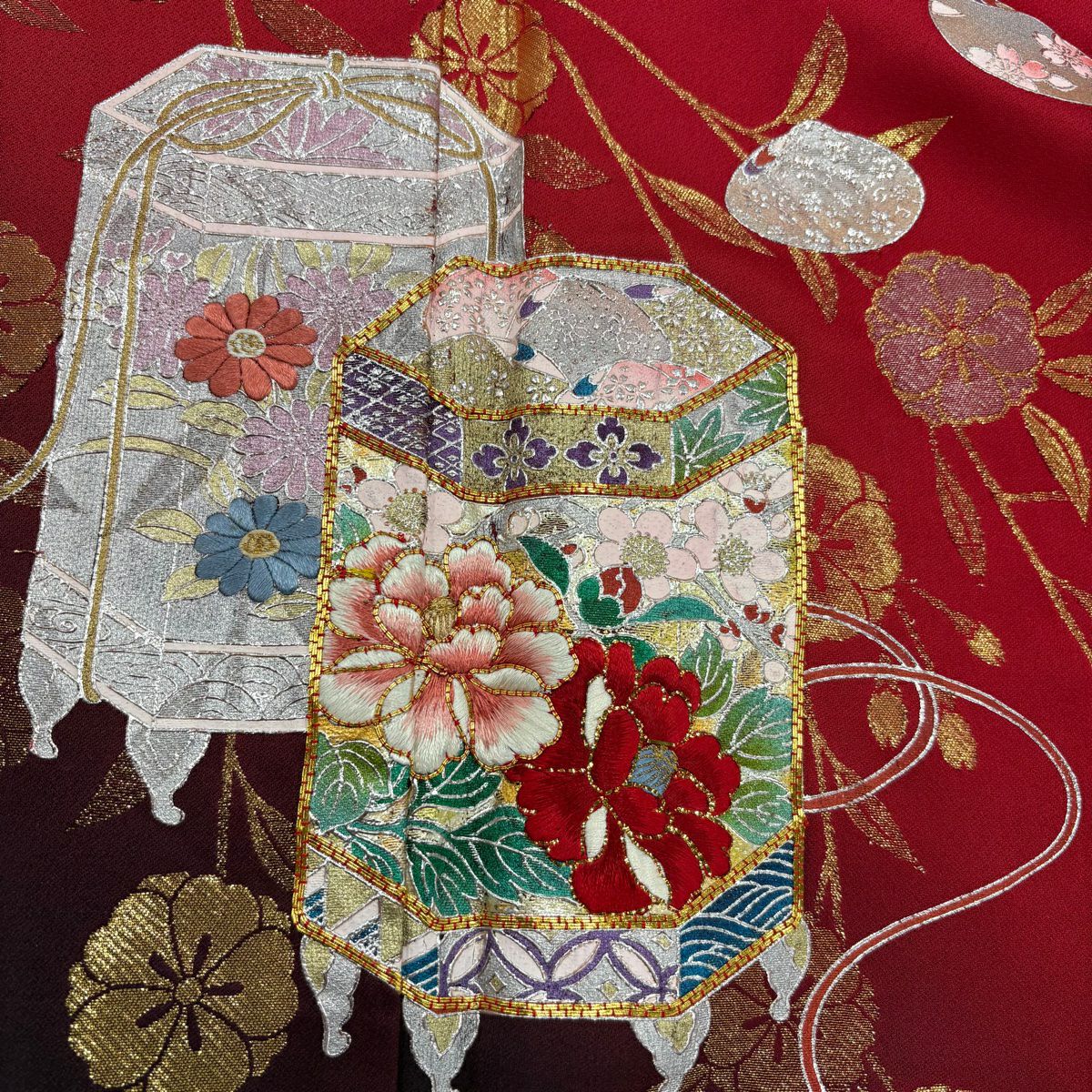 振袖禮服 身長162.5cm 袖長65.5cm M 雙層 貝桶 櫻花 金糸 刺繡 紅 純蠶絲 秀品級