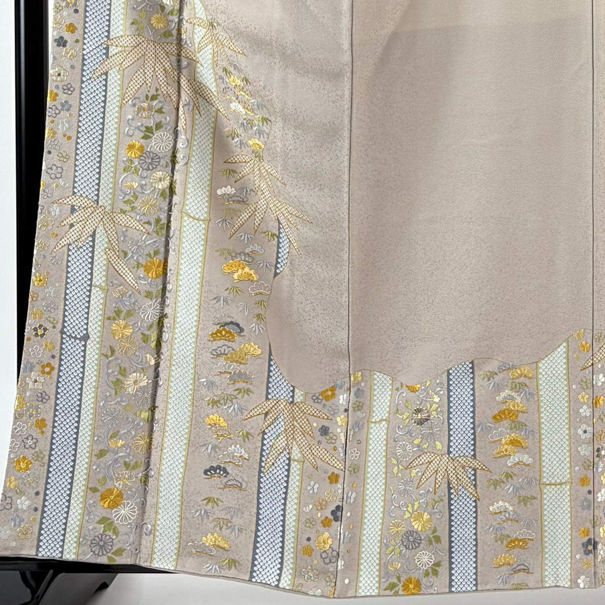 付下 身長162cm 袖長63cm S 雙層 花唐草紋 松樹竹子梅花 刺繡 金線 薄小豆 純蠶絲 名品級 一つ紋