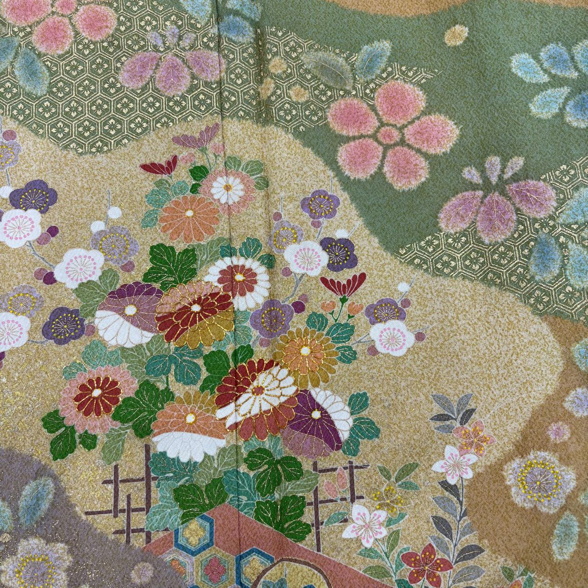 【美品】訪問服 身長160cm 袖長66cm M 雙層 落款有 草花紋紋 龜甲 金絲 金銀彩 淺茶 純蠶絲 名品級 一つ紋