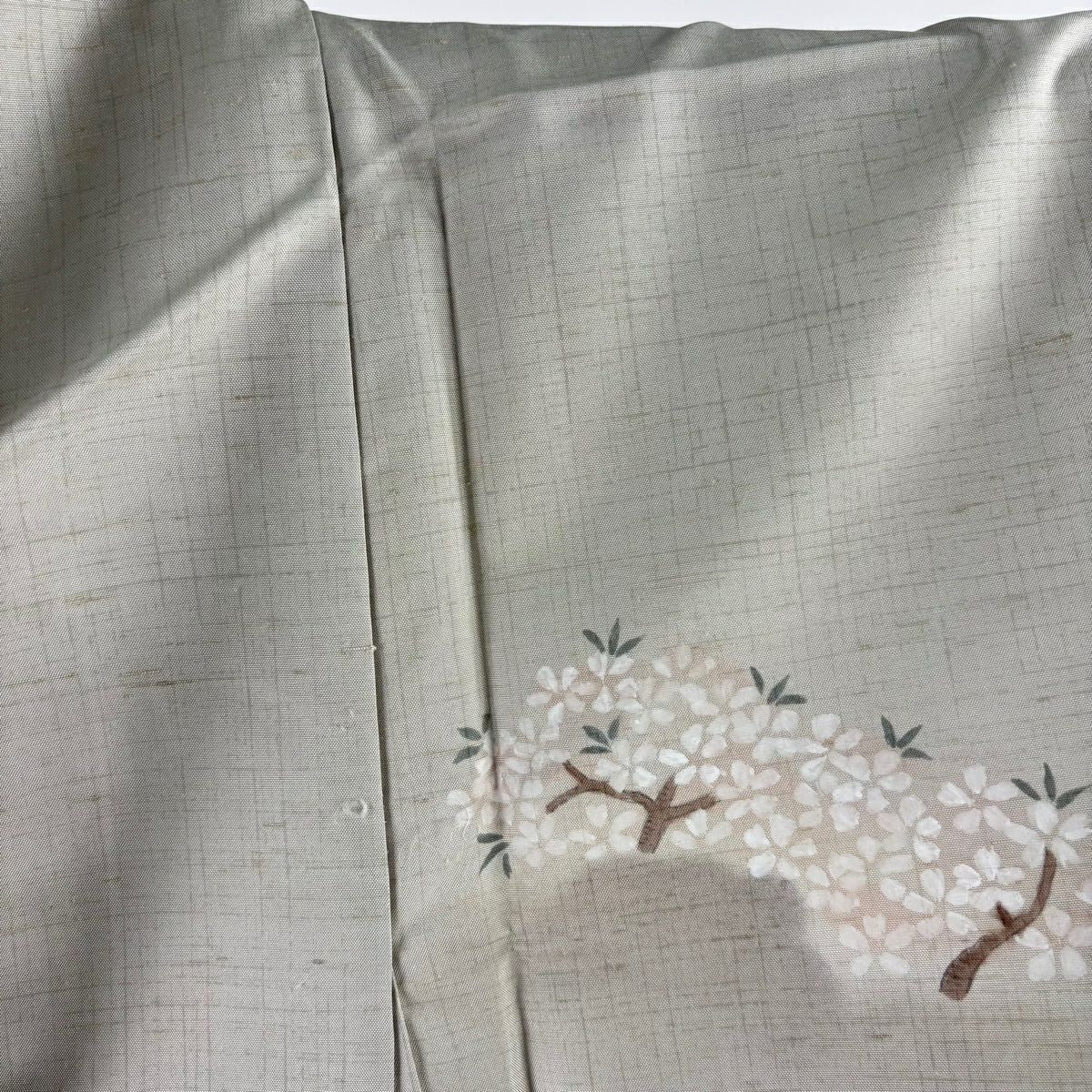 【美品】 付下 身長168cm 袖長66cm M 雙層 牛首紬織織 背抜 落款あり 櫻 松樹 漸層 灰綠 純蠶絲 逸品級