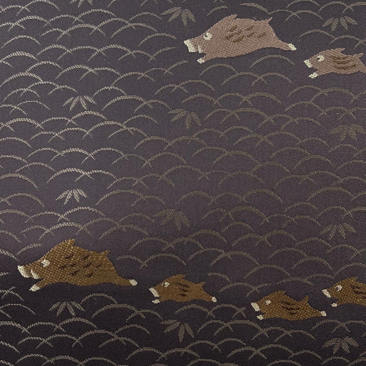 【美品】名古屋帶 逸品級 猪 笹 焦茶 純蠶絲