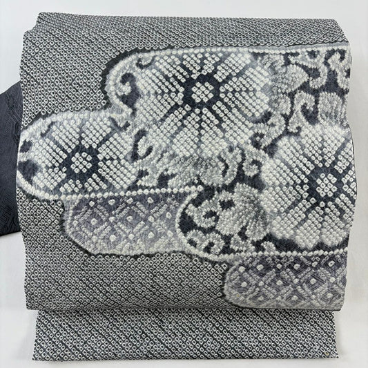 【美品】 名古屋帶 逸品級 花 霞 絞染 灰色 純蠶絲