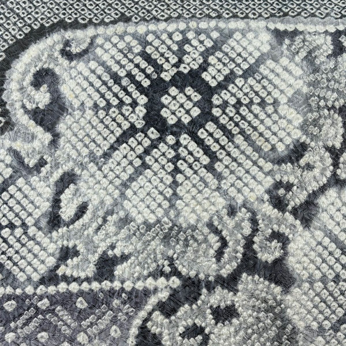 【美品】 名古屋帶 逸品級 花 霞 絞染 灰色 純蠶絲