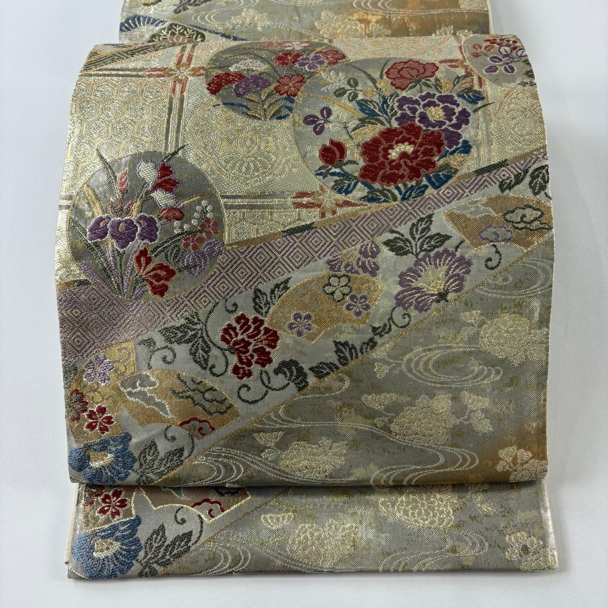 【美品】 袋帶 秀品級 圓紋 草花紋紋 金金箔 刺繡 米色 六通 純蠶絲