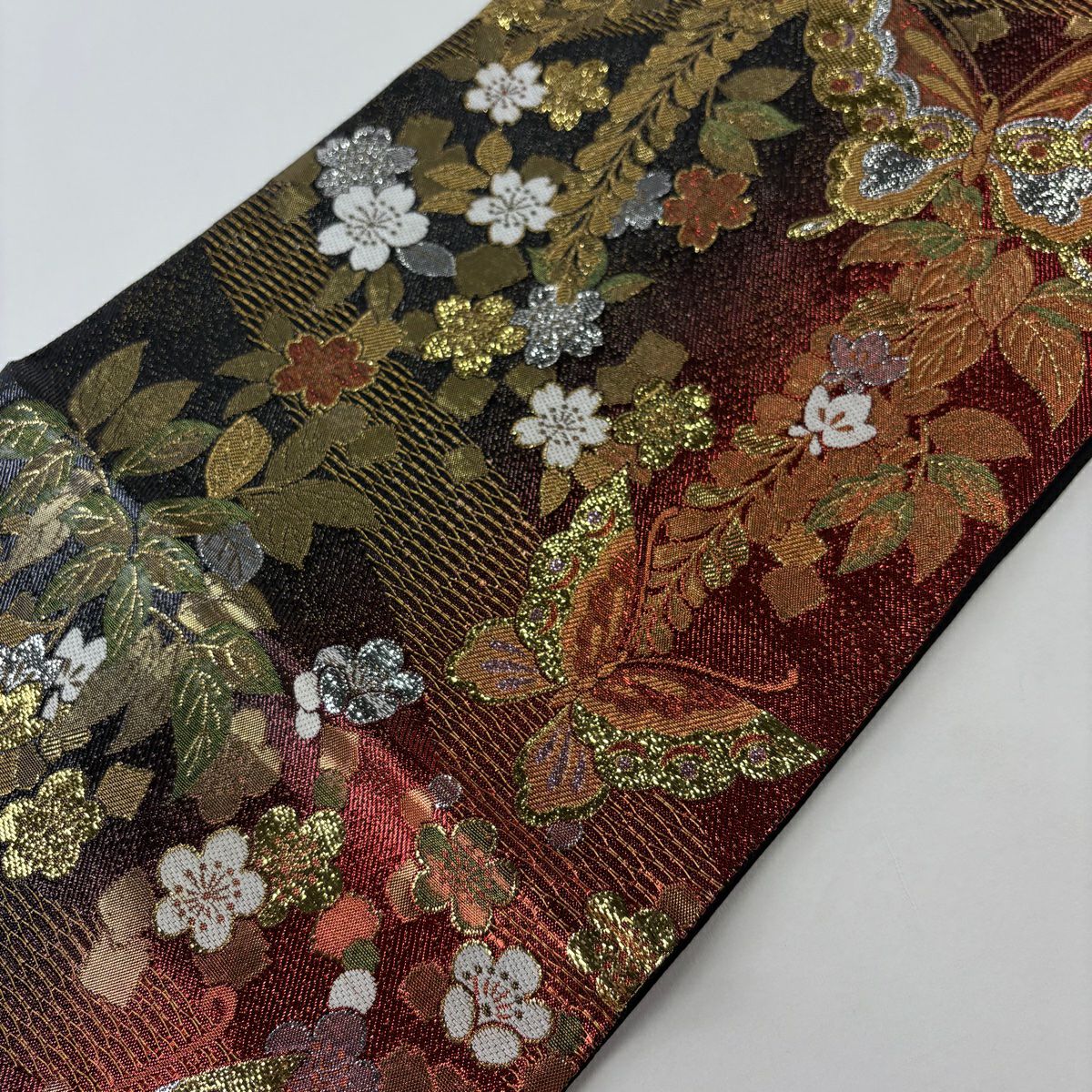 袋帶 秀品級 樱花 蝴蝶 金金箔 金絲 黑色 六通 純蠶絲