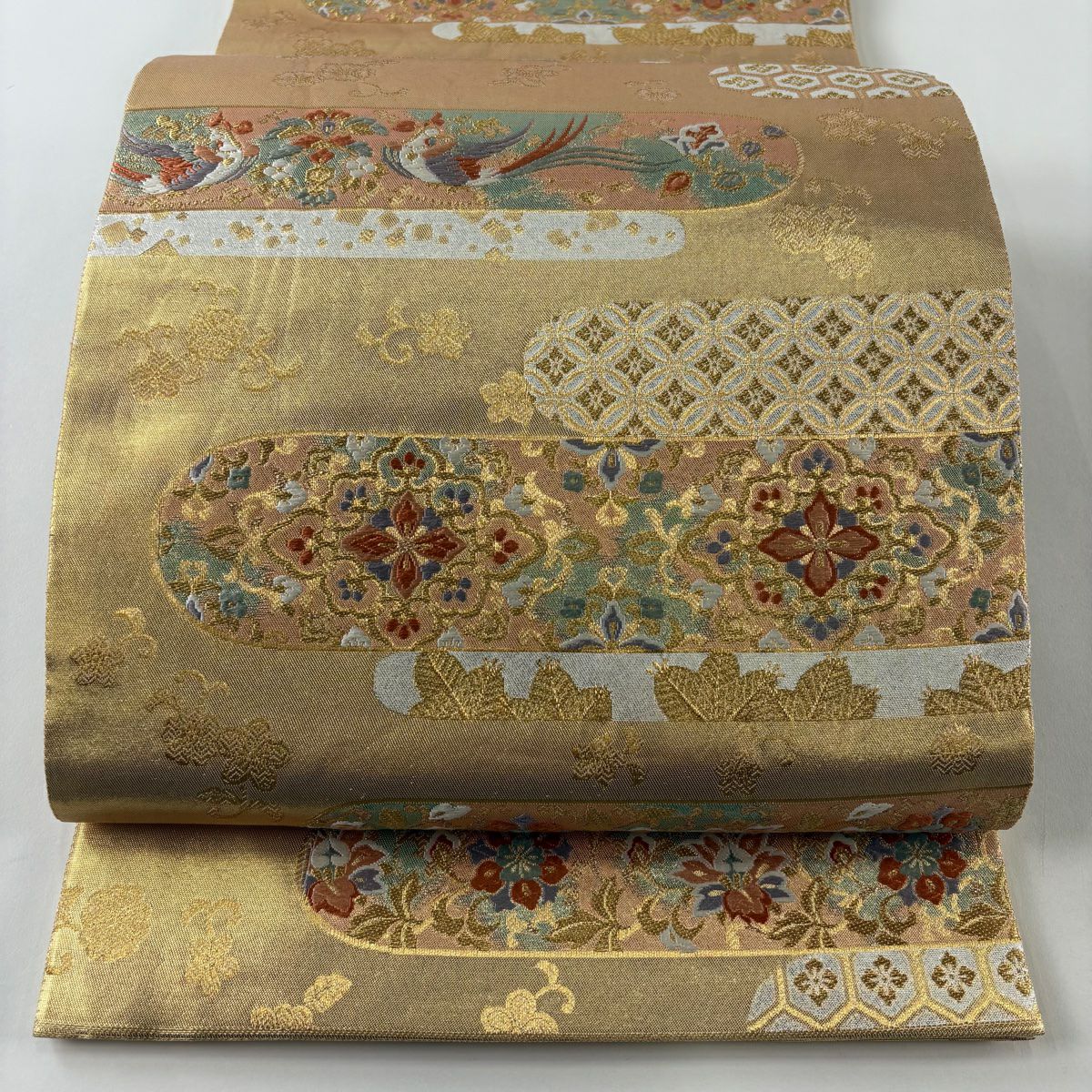 【美品】 袋帶 秀品級 全通金金箔 正倉院霞文 唐織 金絲 金 六通 純蠶絲