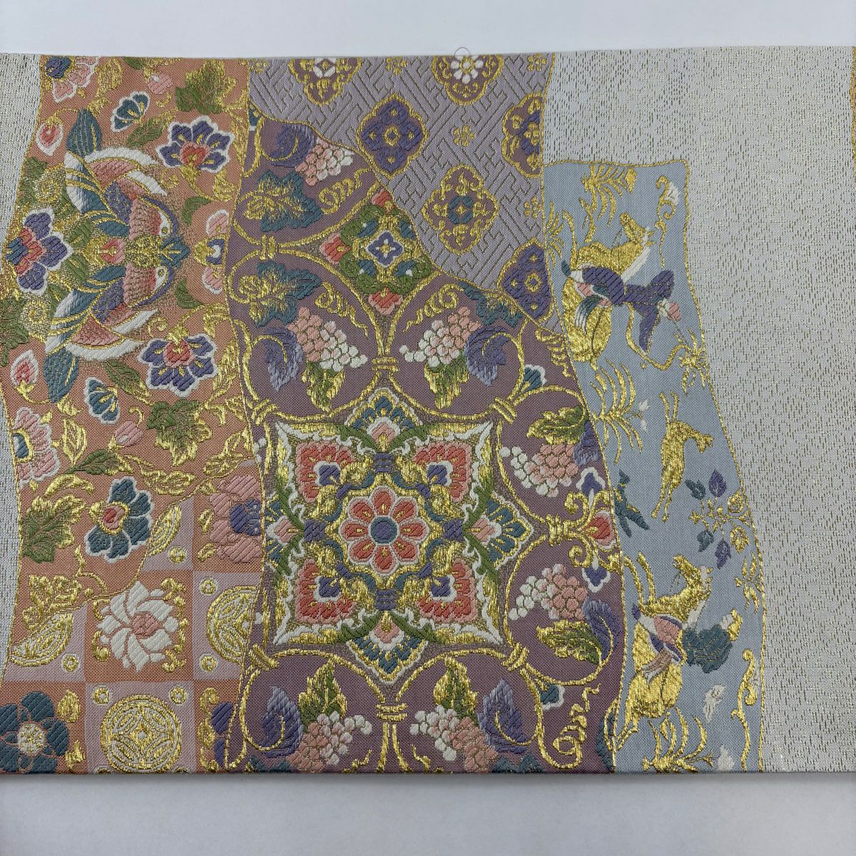 【美品】 袋帶 秀品級 華紋 狩獵文 金絲 刺繡 銀 六通 純蠶絲