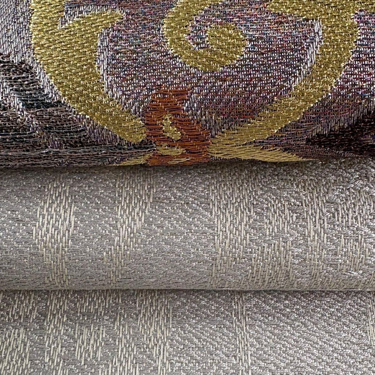 【美品】 名古屋帶 逸品級 華紋 葡萄 金銀彩 金金箔 灰色 純蠶絲
