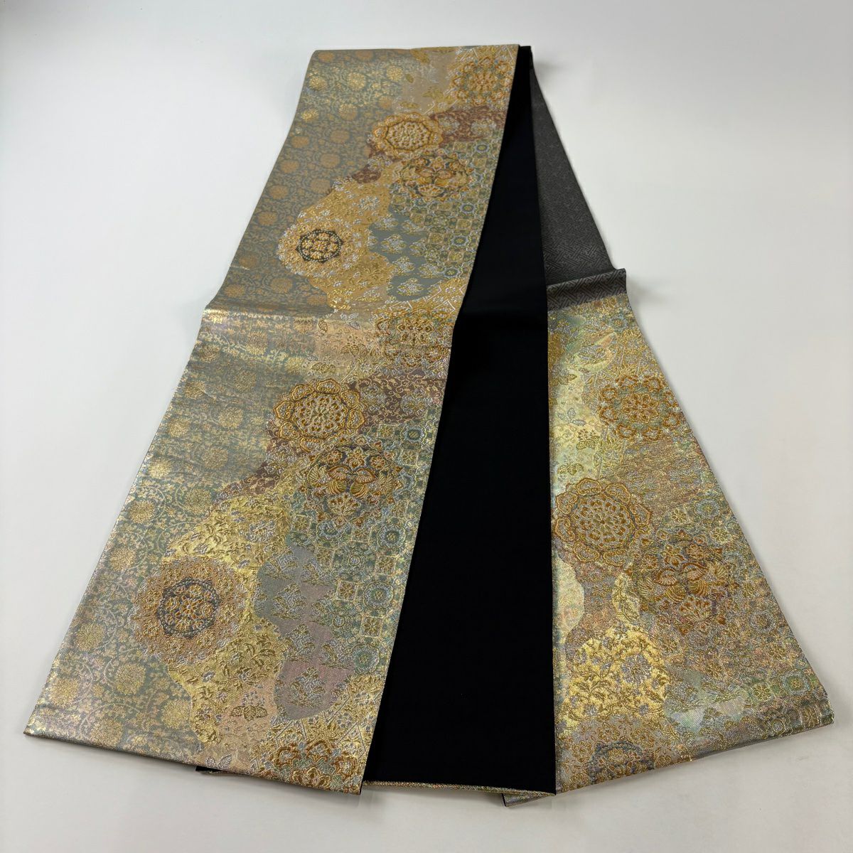 【美品】 袋帶 秀品級 華紋 向鳥 金銀線 金金箔 淺綠 六通 純蠶絲