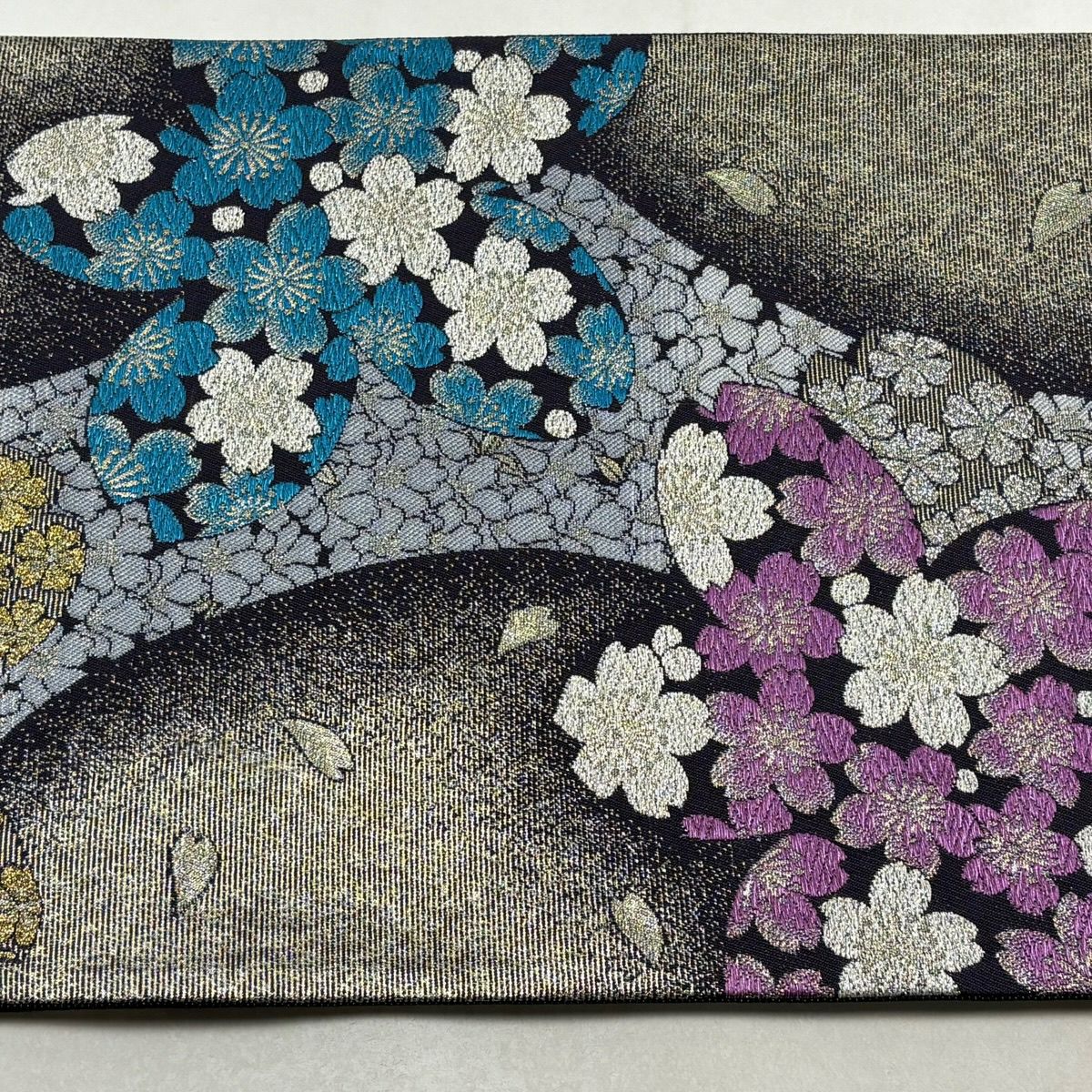 【美品】 袋帶 秀品級 櫻花花瓣 金銀線 金金箔 銀色 六通 純蠶絲