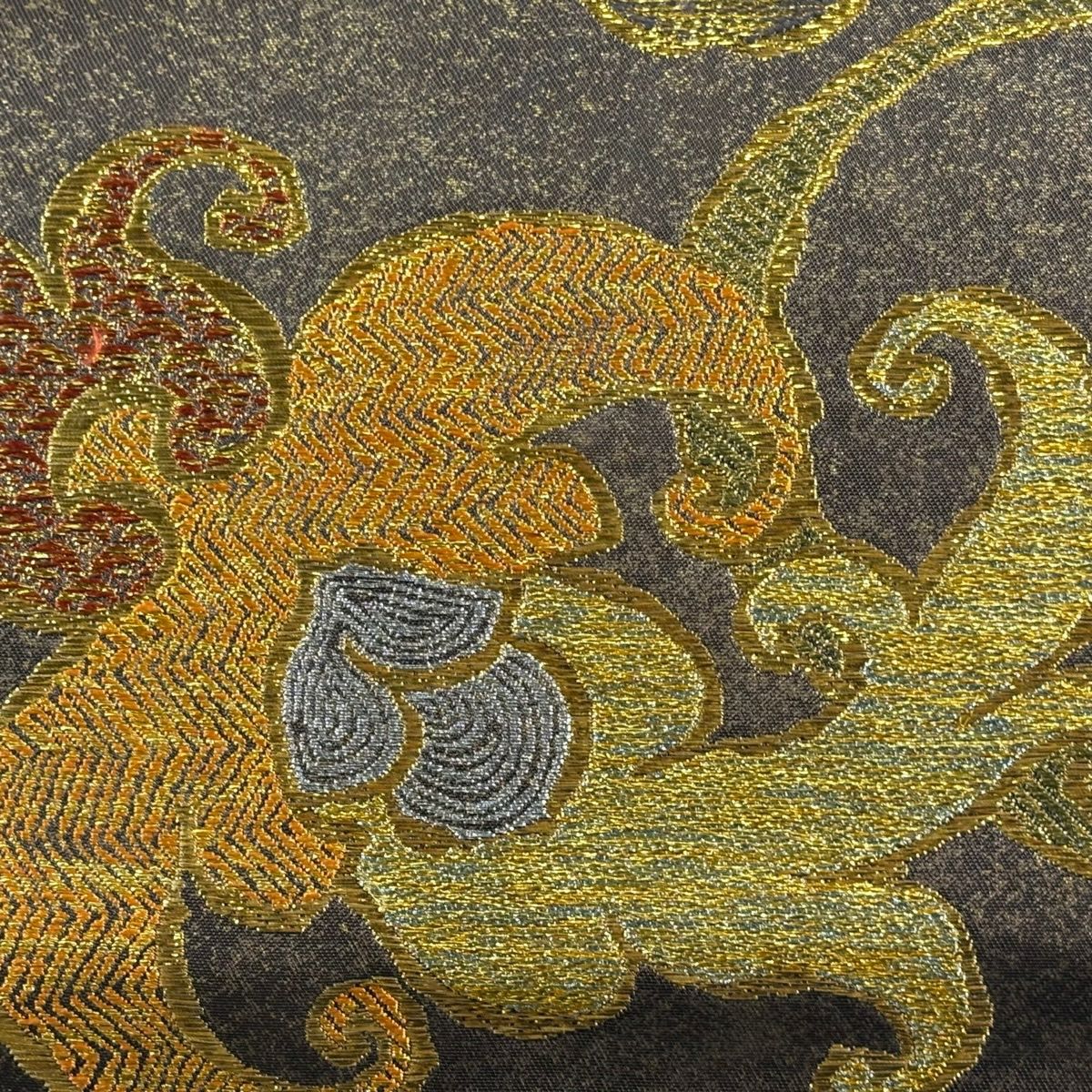 【美品】 袋帶 秀品級 花唐草紋 金絲 金金箔 茶紫 六通 純蠶絲