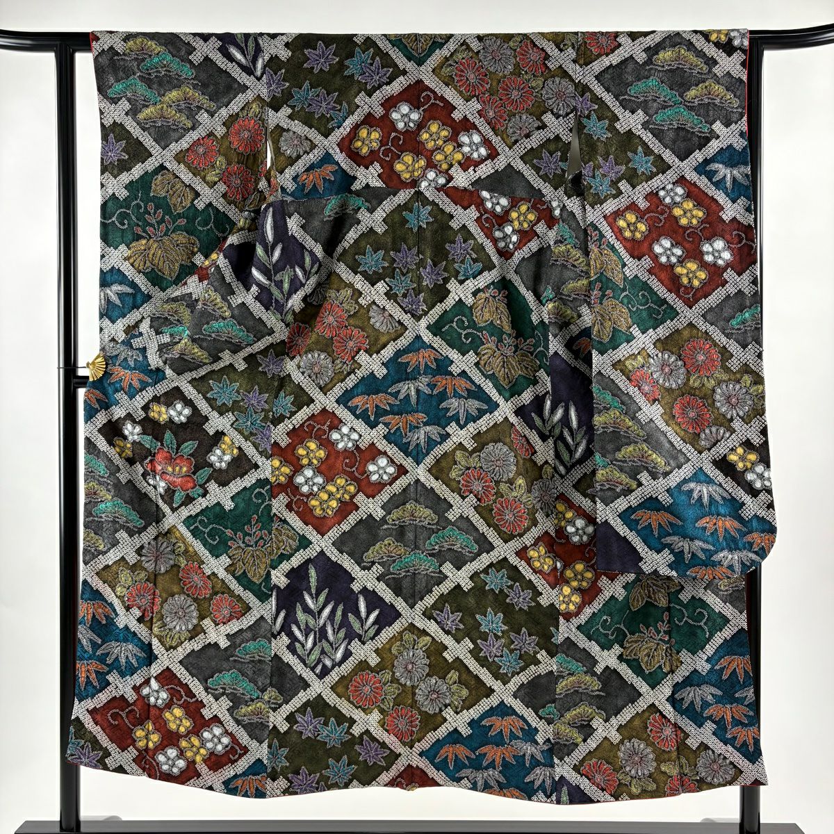 【美品】振袖禮服 身長150cm 袖長62cm S 雙層 ますいわ屋 松樹竹子梅花 桐 金銀彩 絞染 墨 黑 純蠶絲 逸品級