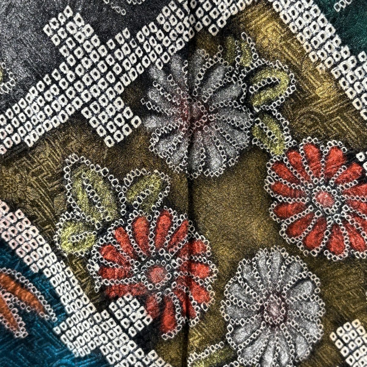 【美品】振袖禮服 身長150cm 袖長62cm S 雙層 ますいわ屋 松樹竹子梅花 桐 金銀彩 絞染 墨 黑 純蠶絲 逸品級