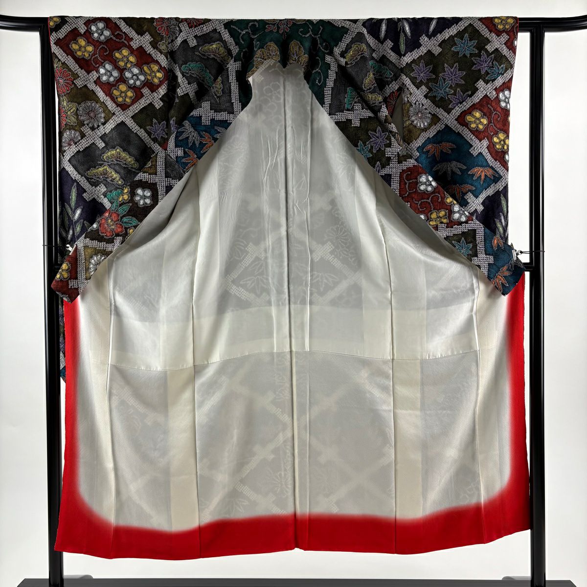 【美品】振袖禮服 身長150cm 袖長62cm S 雙層 ますいわ屋 松樹竹子梅花 桐 金銀彩 絞染 墨 黑 純蠶絲 逸品級