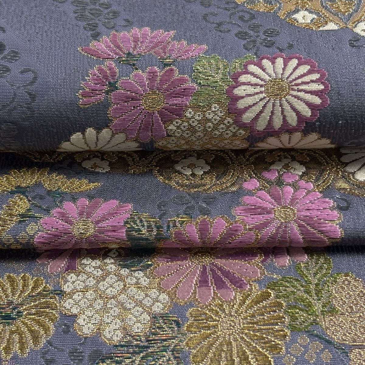 【美品】 袋帶 逸品級 じゅらく 落款あり 証紙あり 菊花 雲文 金糸 金金箔 青紫 六通 純蠶絲