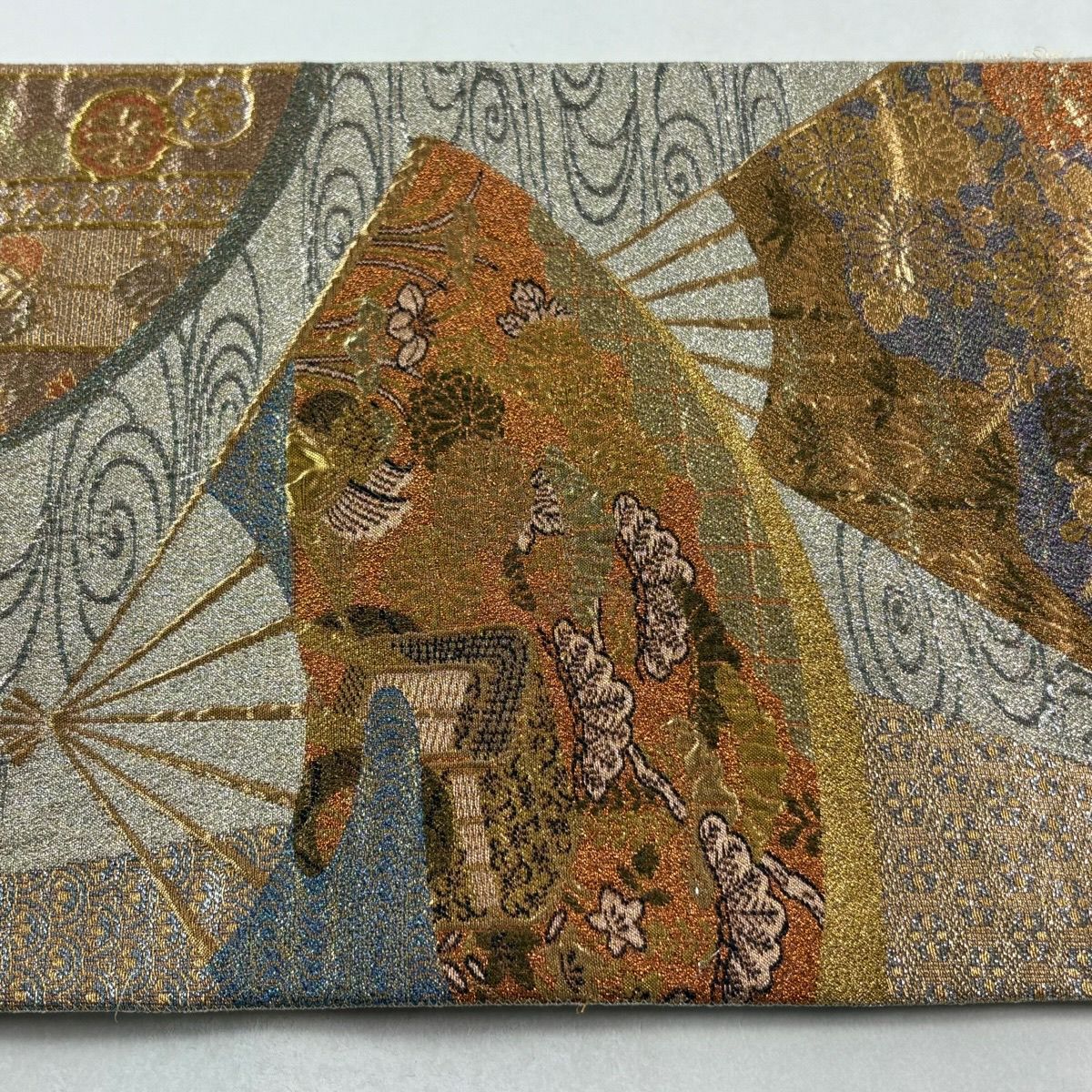 袋帶 秀品級 扇子子 観世水 金金箔 金銀線 銀色 六通 純蠶絲