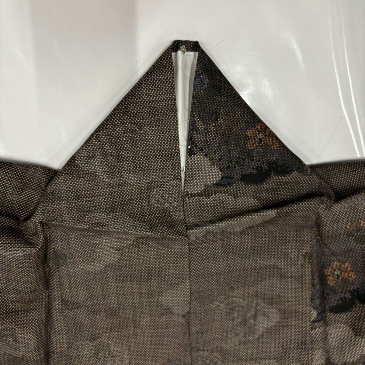 【美品】 紬織 身長167cm 袖長65cm M 雙層 雲文 草花紋紋 焦茶 純蠶絲 秀品級