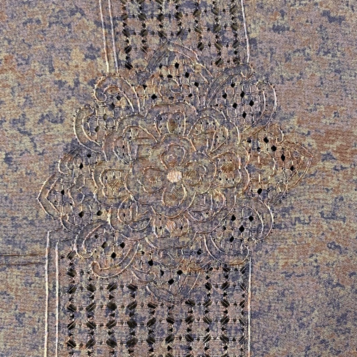 【美品】 小紋 身長161.5cm 袖長66.5cm M 雙層 華紋 草花紋紋 刺繡 灰紫 純蠶絲 逸品級