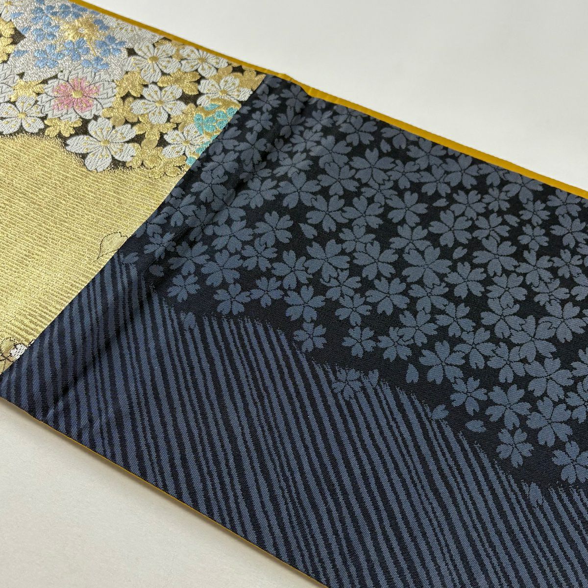 【美品】 袋帶 秀品級 櫻花 條紋 金銀線 刺繡 金色 六通 純蠶絲