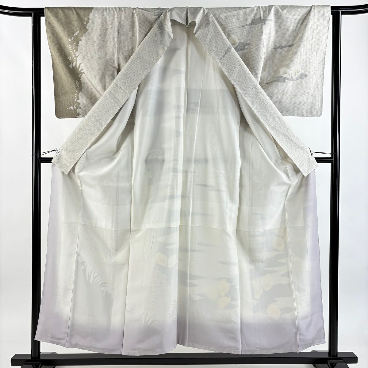 【美品】訪問服 身長155cm 袖長62.5cm S 雙層 紬織織 落款あり 水芭蕉 輪廓紋 灰白 純蠶絲 秀品級
