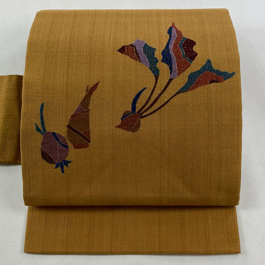 【美品】 名古屋帶 秀品級 紬織織 野菜 刺繡 山吹茶 純蠶絲