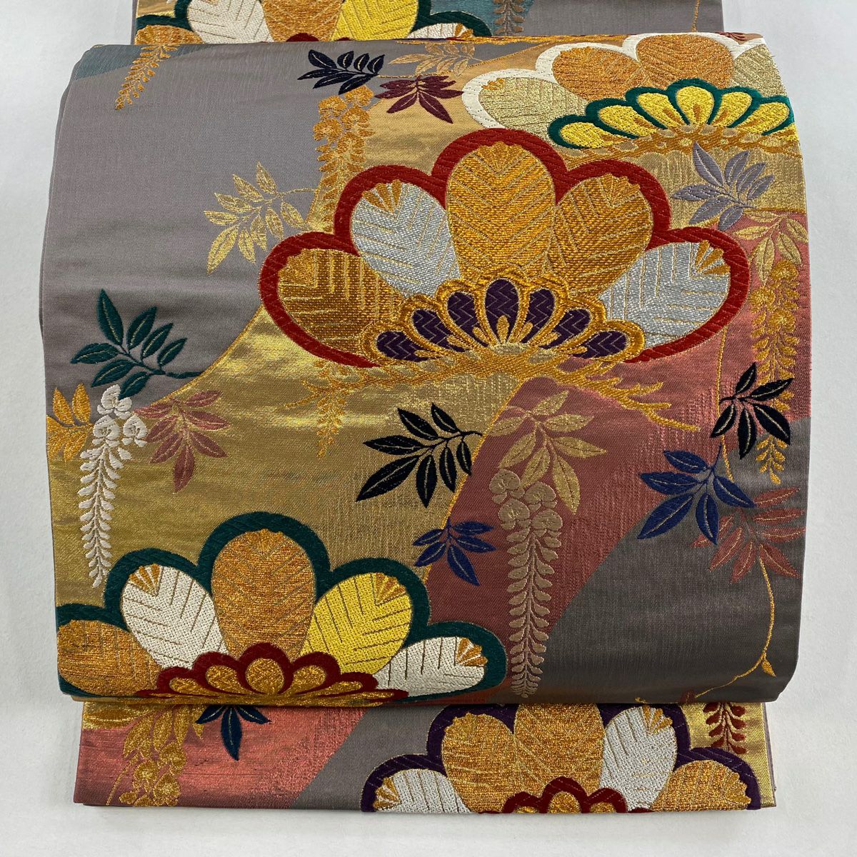 【美品】 袋帶 秀品級 振袖禮服禮服用 笠松樹 藤 金金箔 金銀彩 茶紫 全通 純蠶絲