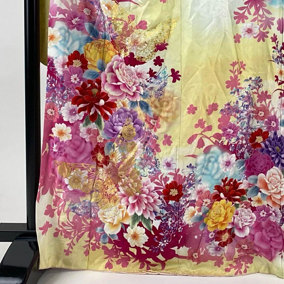 振袖禮服 身長168.5cm 袖長69cm L 雙層 草花紋紋 蝶 金銀彩 金金箔 奶油色 純蠶絲 名品級