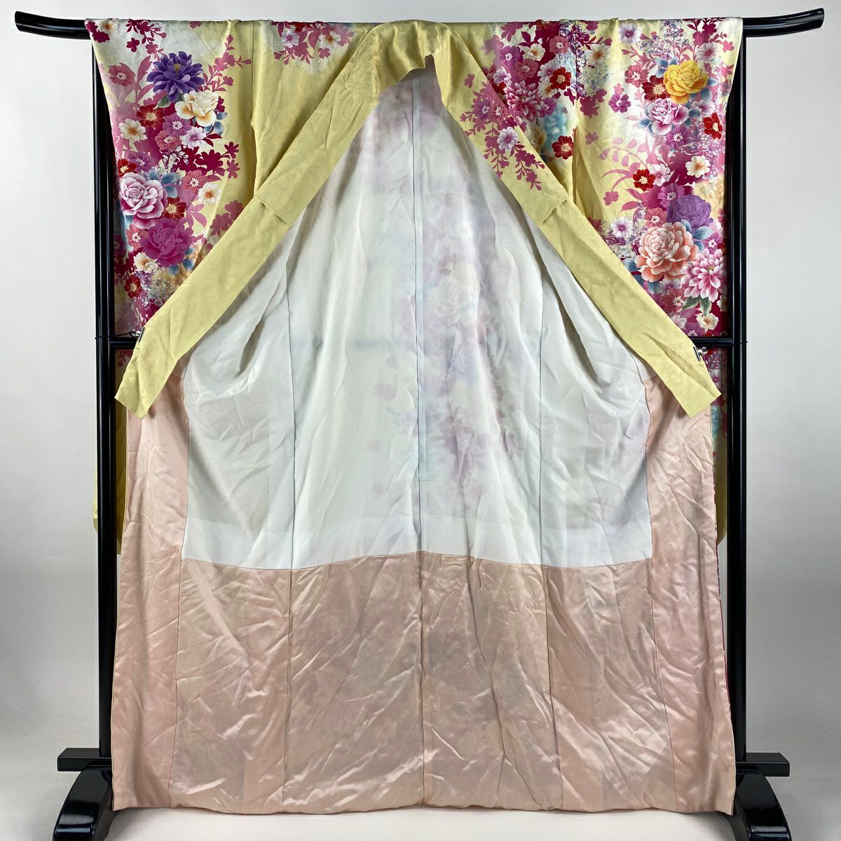 振袖禮服 身長168.5cm 袖長69cm L 雙層 草花紋紋 蝶 金銀彩 金金箔 奶油色 純蠶絲 名品級