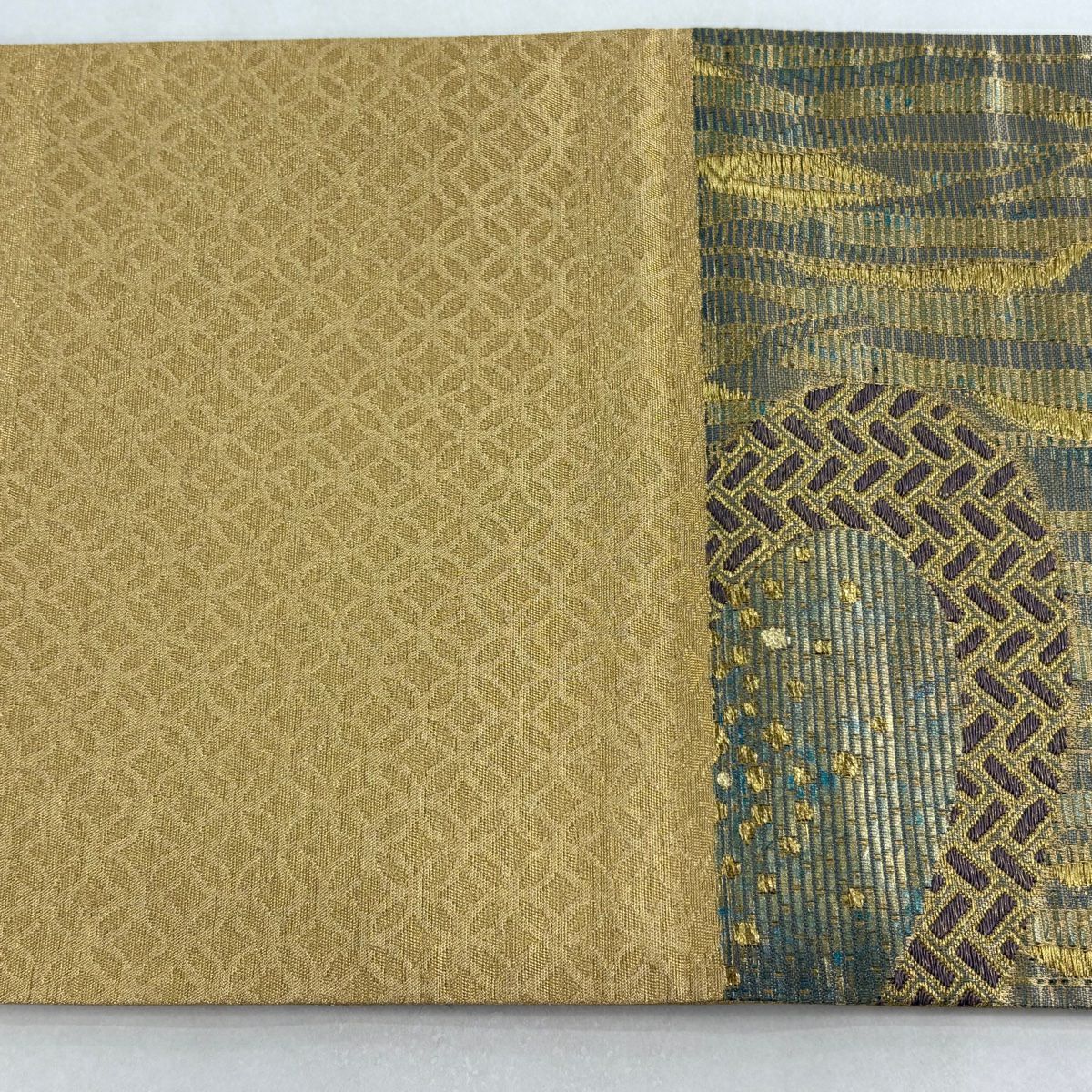 【美品】 袋帶 名品級 有職紋樣 樹木 金絲 金金箔 金色 六通 純蠶絲