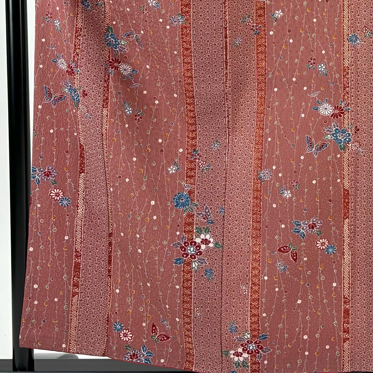 【美品】 小紋 身長159.5cm 袖長64.5cm M 雙層 菊花 蝶 小豆 純蠶絲 優品級