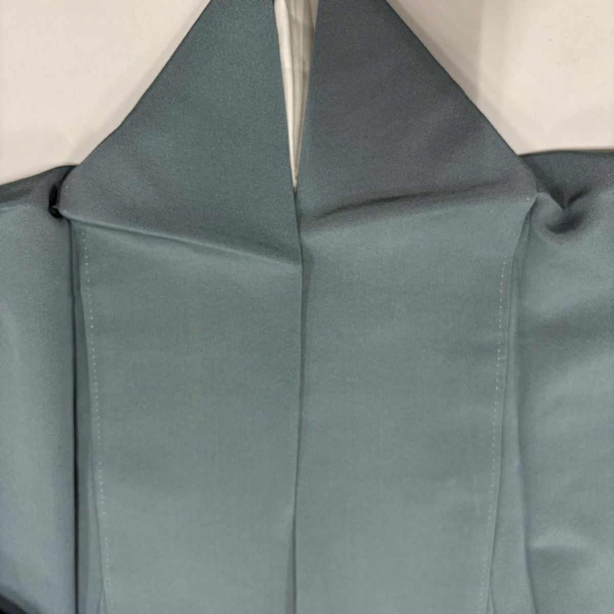 色留袖禮服 身長158cm 袖長65cm M 雙層 落款あり 建物 松樹梅花 漸層 青灰 純蠶絲 秀品級 一つ紋
