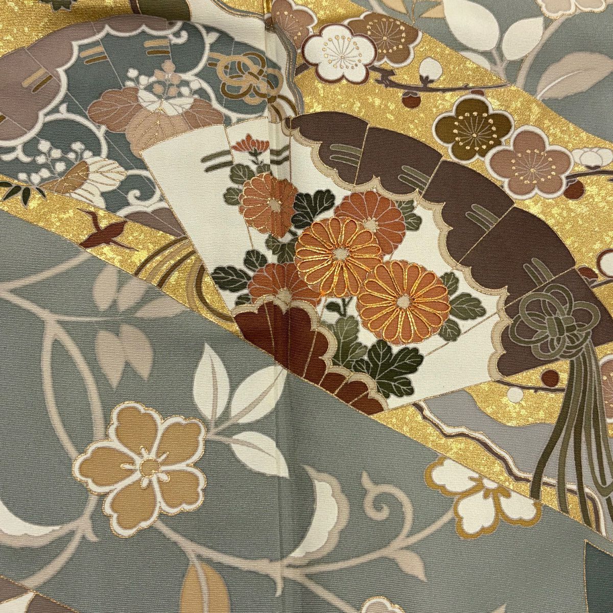 色留袖禮服 身長160.5cm 袖長63cm S 雙層 檜扇子 花鳥 金絲 金銀彩 灰綠 純蠶絲 秀品級 一つ紋